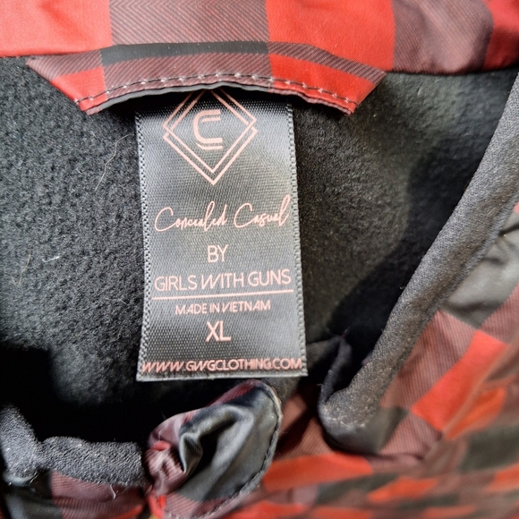 GWG Primitive Puffer Vest Concealed Carry Buffalo Check Size XL - Picture 8 of 8